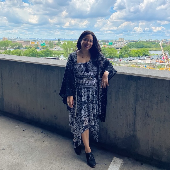 Meet your Posher, Gigi - Picture 6 of 7